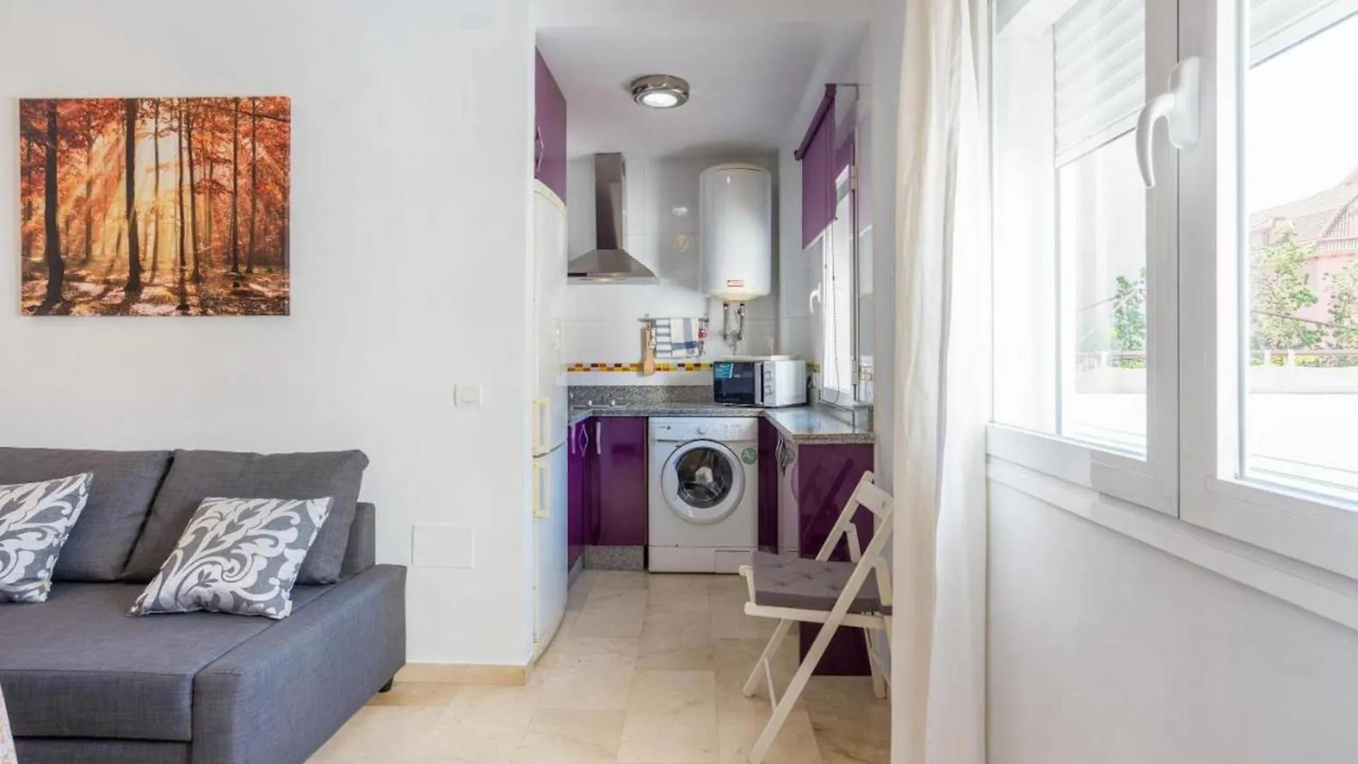 Holidays2Malaga Ventura Apartment Close Old Town Spain